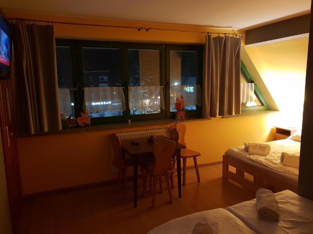 Apartamenty Pokoje Закопане Экстерьер фото